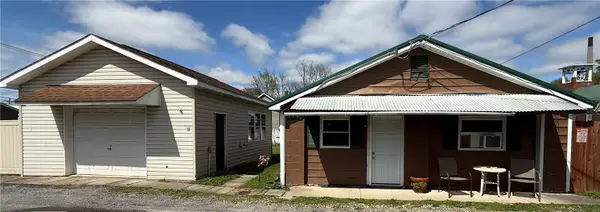 210 E 14th St, New Florence, PA 15944