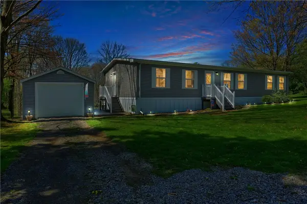 3724 Ellwood Rd, New Castle, PA 16101