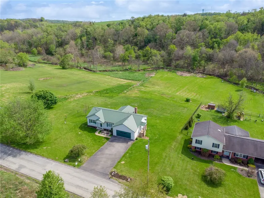 115 Pigeon Creek Rd, Eighty Four, PA 15330 - #2