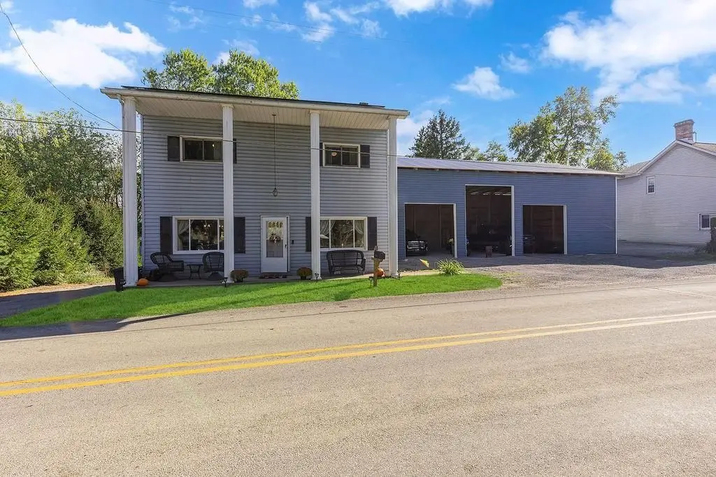 6437 Tuscarawas Rd, Midland, PA 15059 - #1