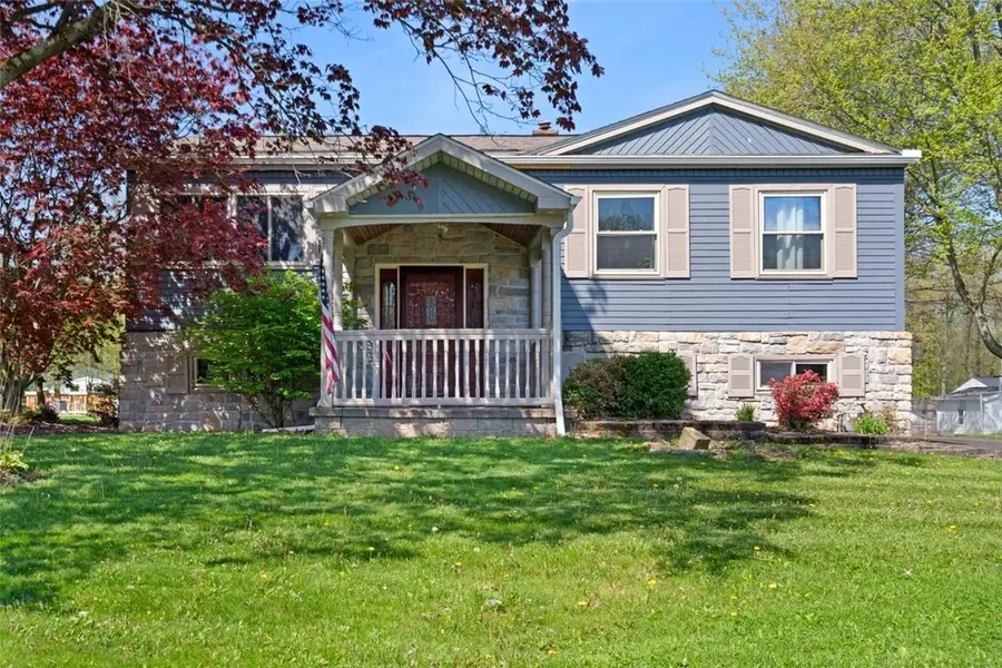 1355 Wakefield Dr, Hermitage, PA 16148 - #2