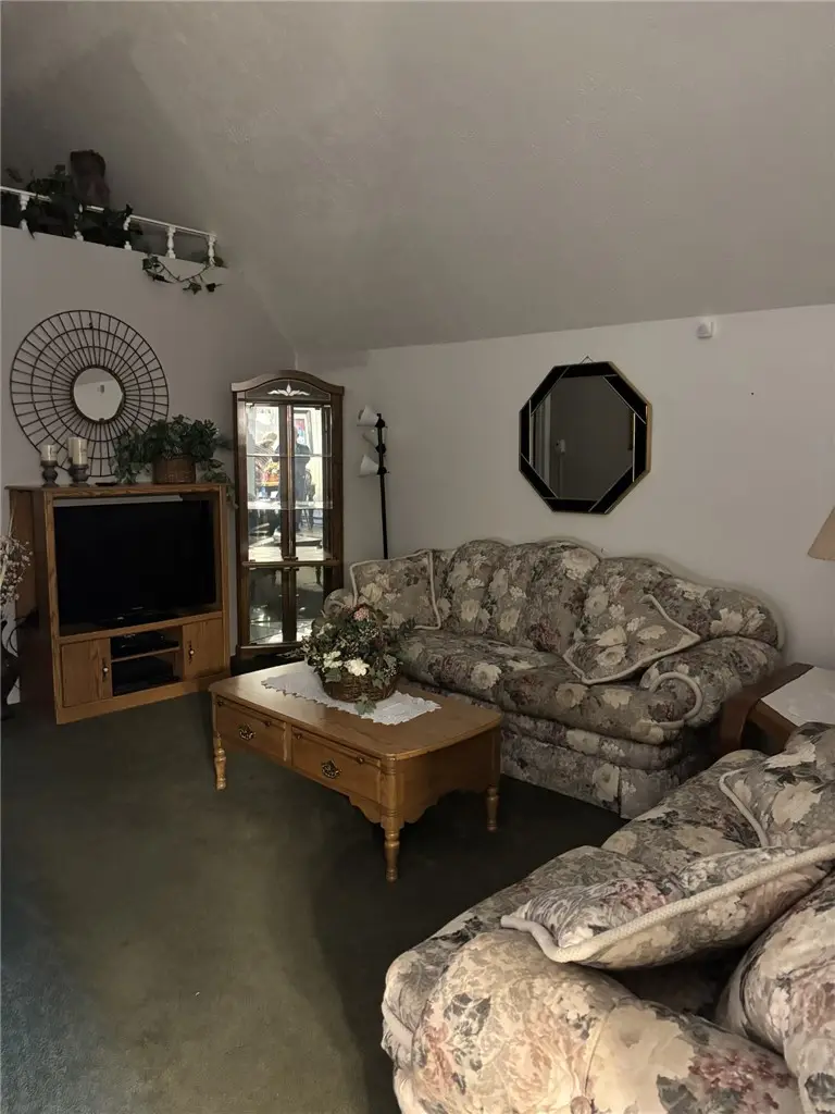 188 Township Dr, Uniontown, PA 15401 - #3