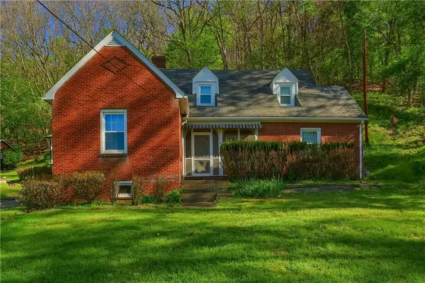 687 Valley Road, Ambridge, PA 15003