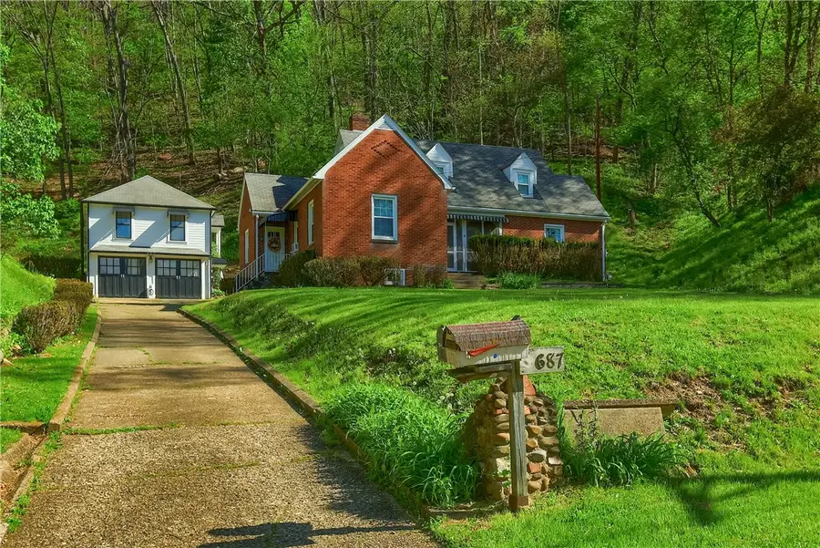 687 Valley Road, Ambridge, PA 15003 - #2