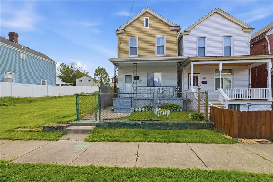 342 W 13th Ave, Homestead, PA 15120 - #2
