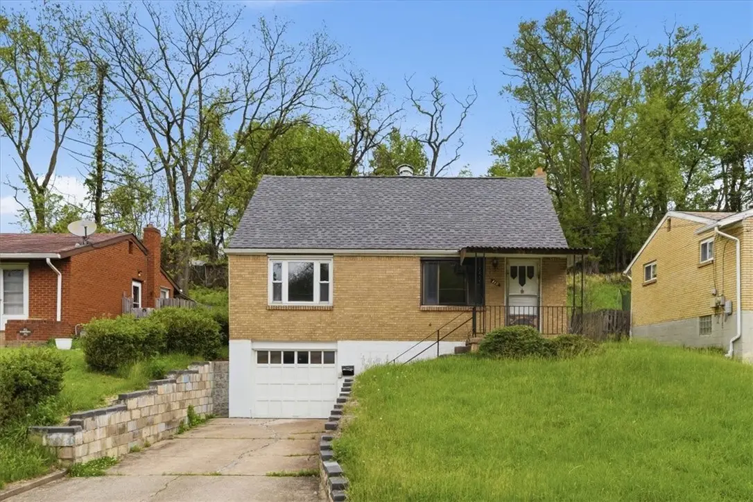 148 Dorothy Dr, Pittsburgh, PA 15235 - #1