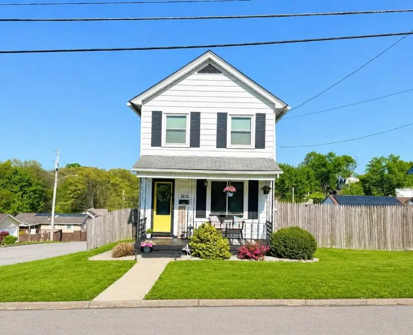 1628 21st Ave, Beaver Falls, PA 15010 - #2