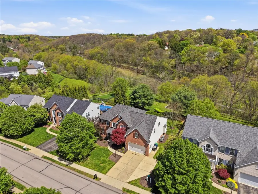 125 Blue Heron Dr, Wexford, PA 15090 - #2