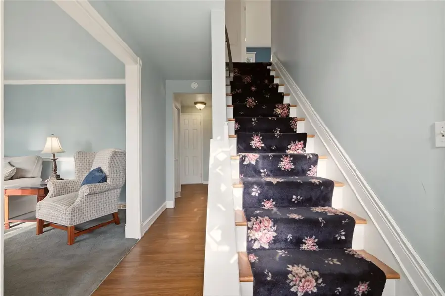 3217 Sundale Dr, Glenshaw, PA 15116 - #2