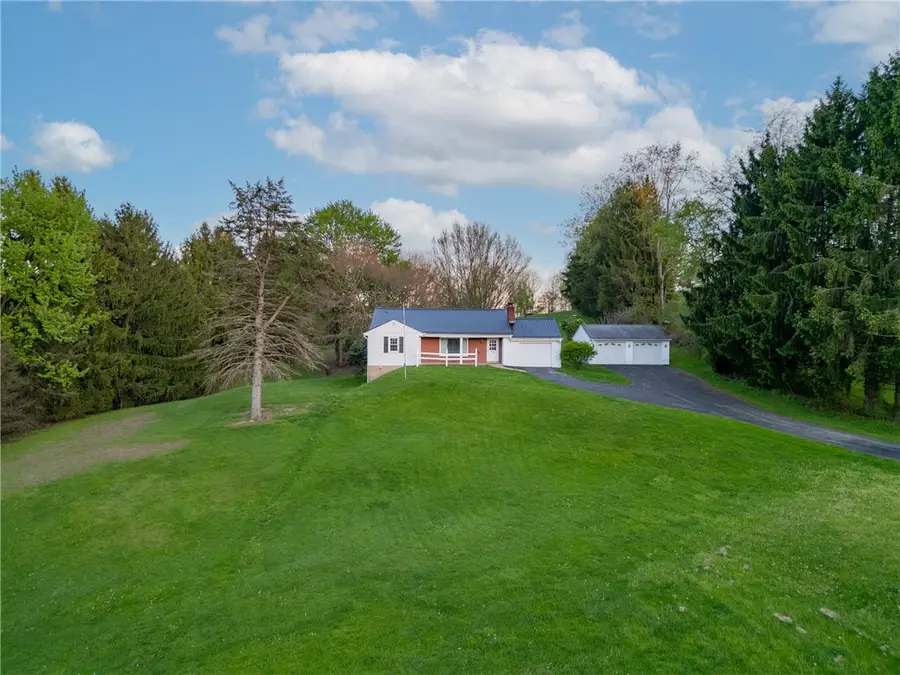 209 Cliff Rd, Baden, PA 15005 - #2
