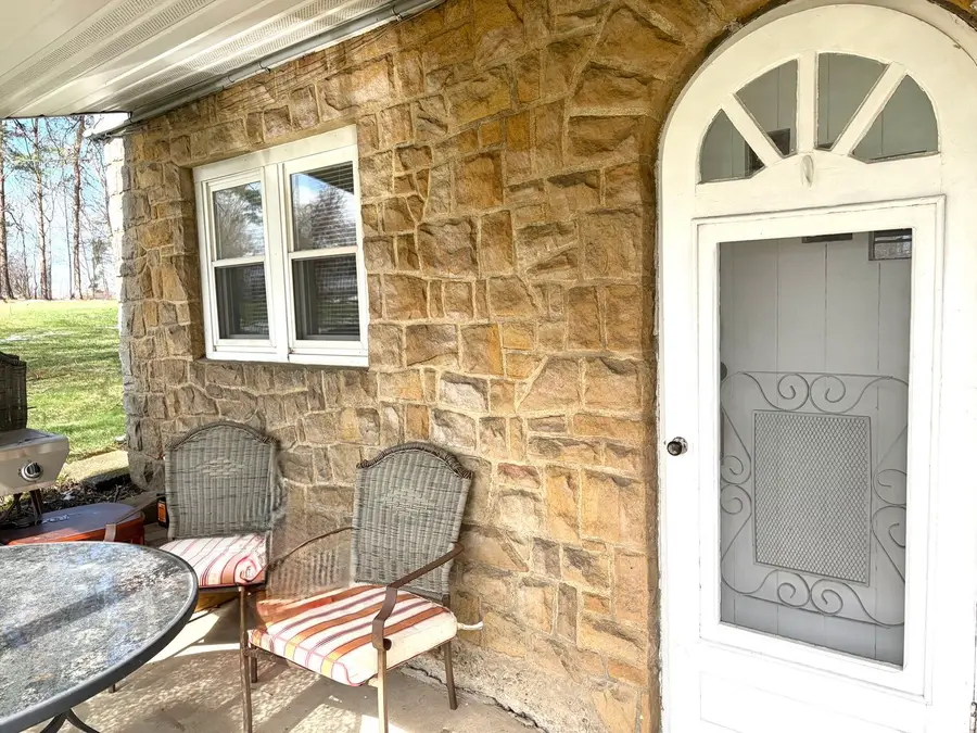 670 N Perry Highway N, Harmony, PA 16037 - #3