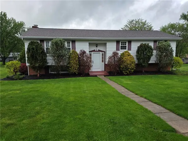 2639 Shelly Dr, Indiana, PA 15701