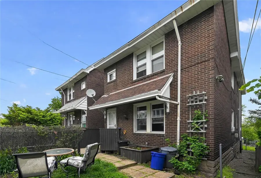 3819 Winterburn Ave, Pittsburgh, PA 15207 - #3