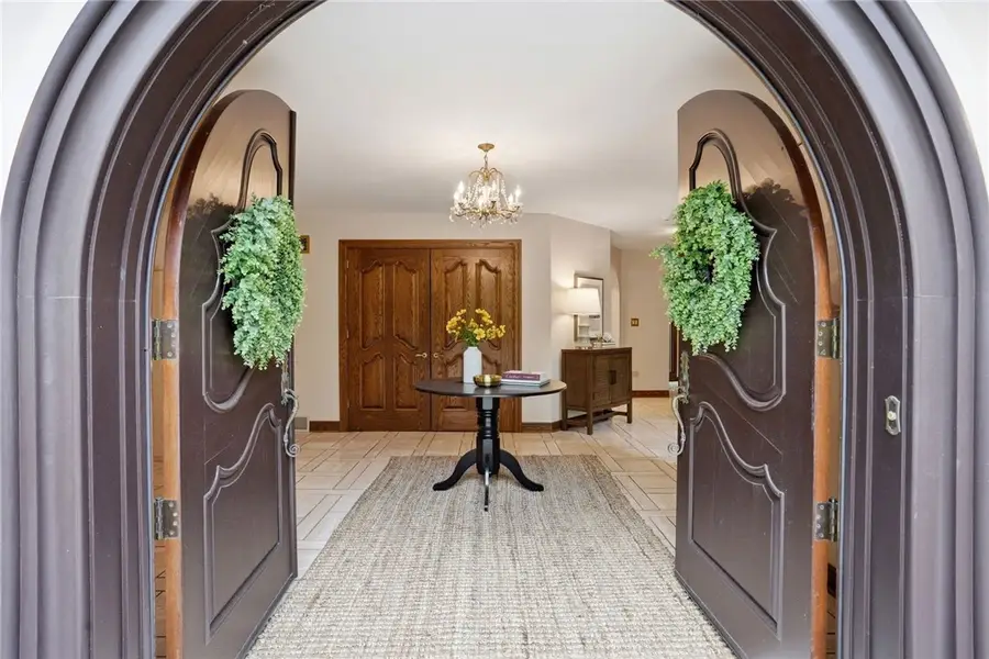 613 Lincoln Road, Bradfordwoods, PA 15015 - #3