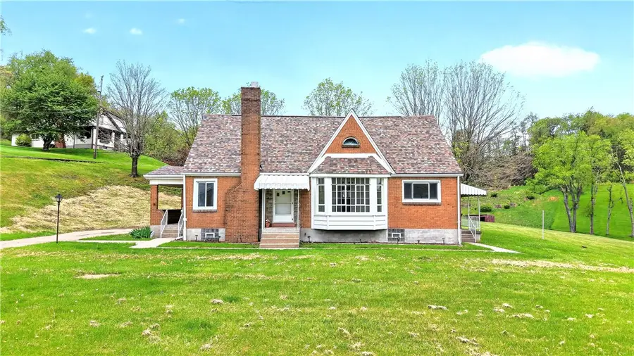 692 Simpson Howell Road, Elizabeth, PA 15037 - #2