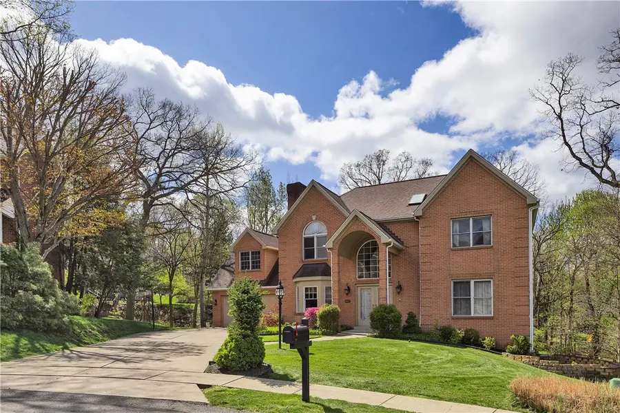9007 Hampshire Ct, Pittsburgh, PA 15237 - #2