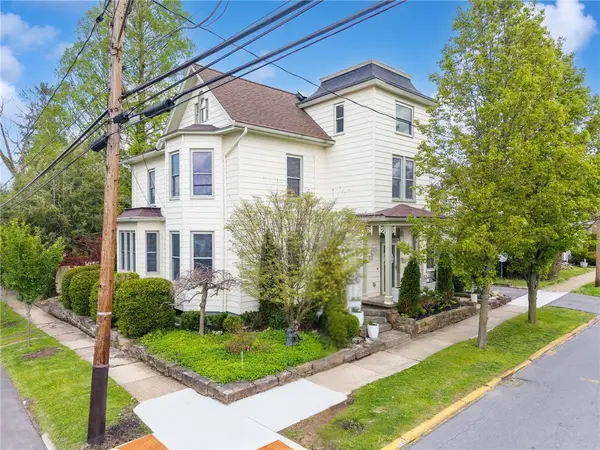 839 Chestnut St, Indiana, PA 15701
