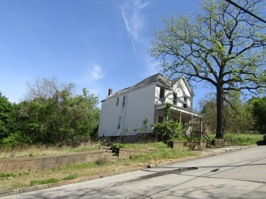411 13th Street, McKeesport, PA 15132 - #2