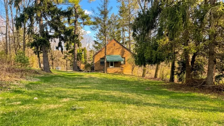 12406 Frankstown Rd, Pittsburgh, PA 15235 - #2