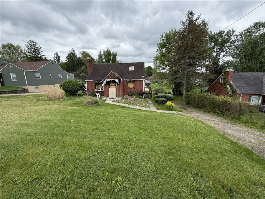 446 Thompsonville Rd, McMurray, PA 15317 - #2