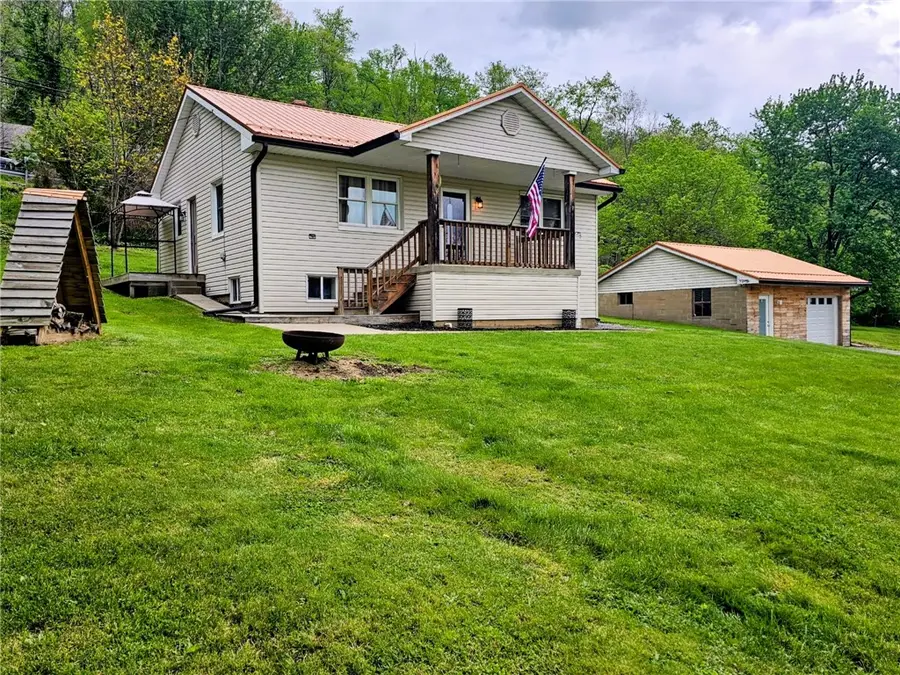 112 Patti Ln, Aliquippa, PA 15001 - #2