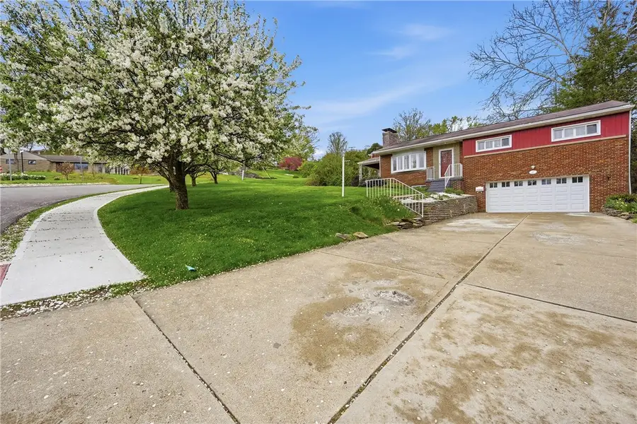 401 Clair Dr, Pittsburgh, PA 15241 - #3