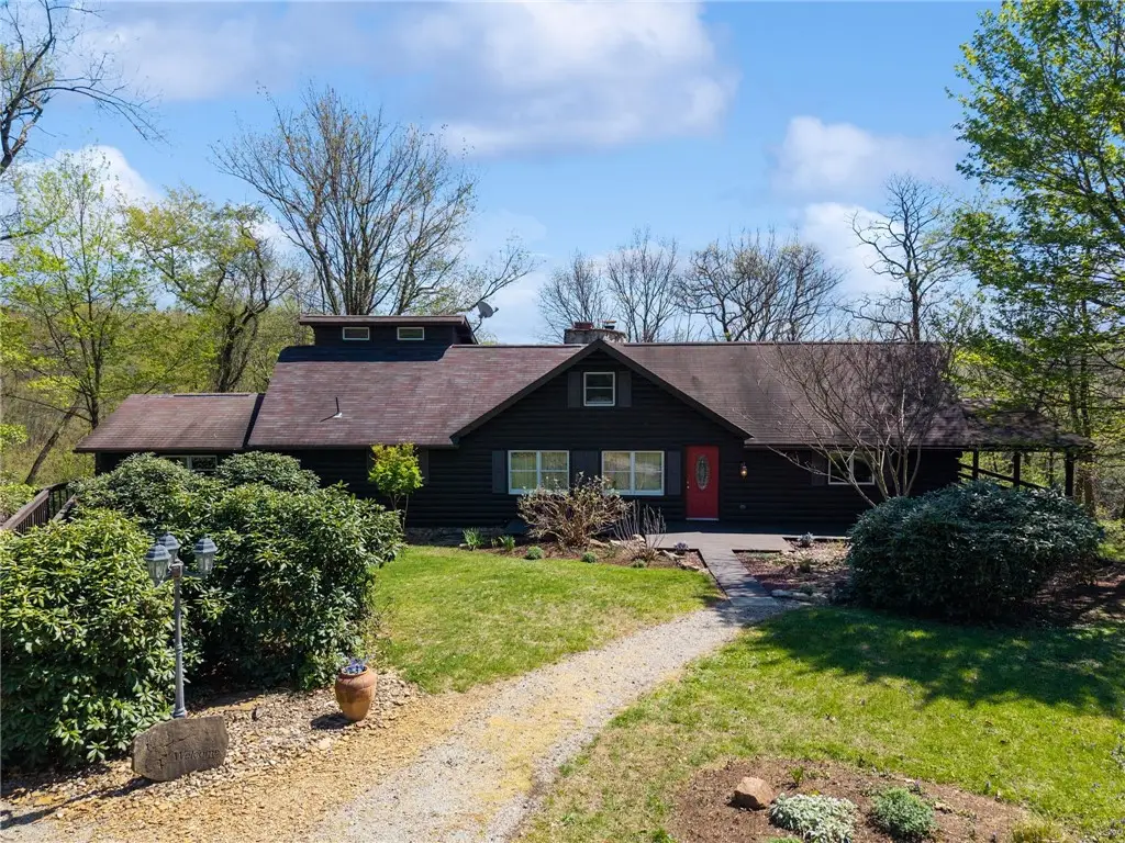 2705 Radebaugh, Jeannette, PA 15644 - #1