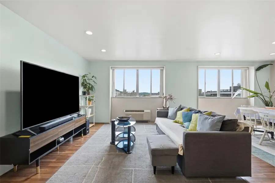128 N Craig #909, Pittsburgh, PA 15213 - #2