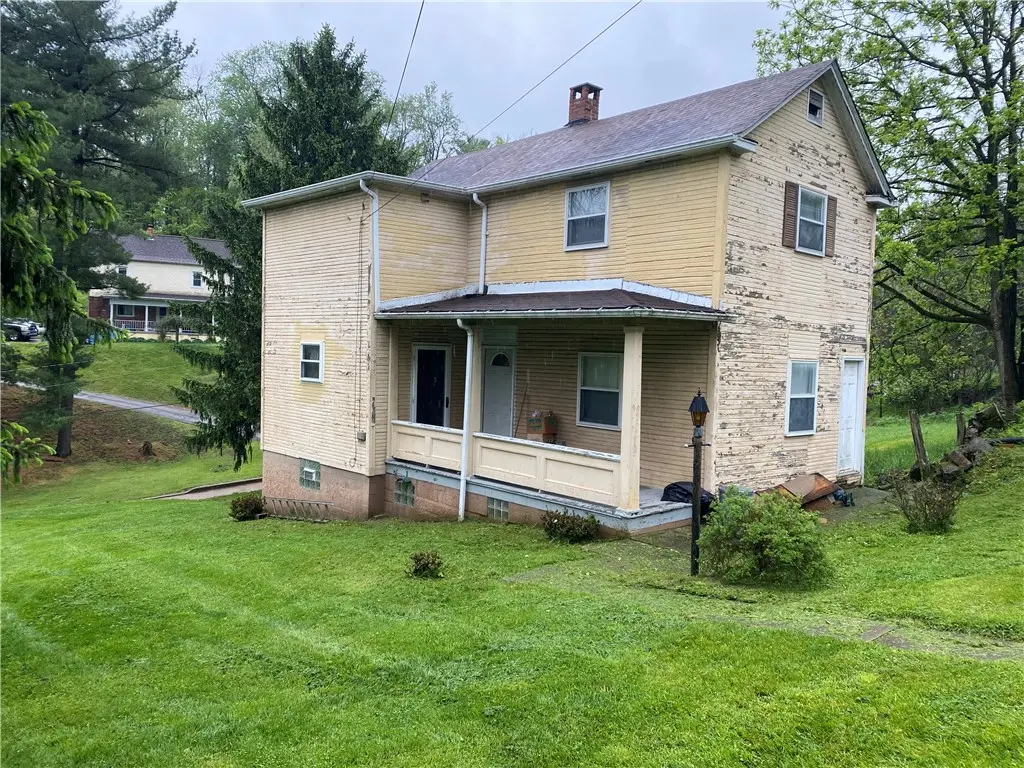 548 Chestnut St, Monessen, PA 15062 - #1