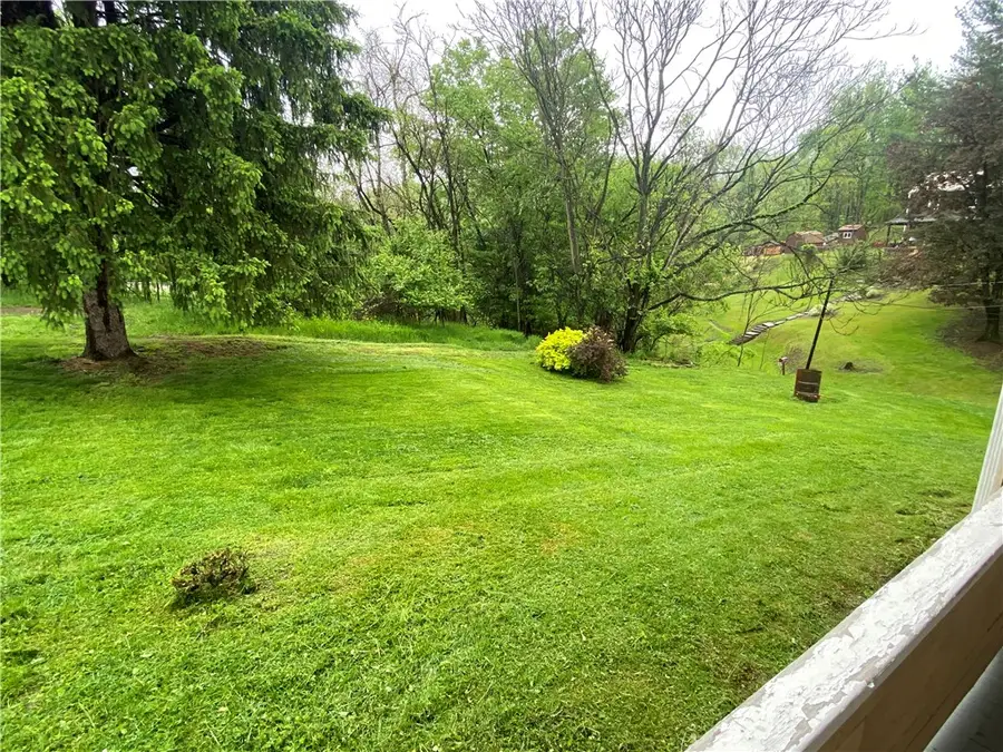 548 Chestnut St, Monessen, PA 15062 - #3