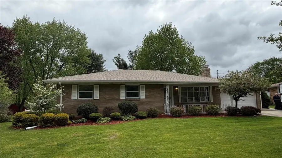 195 Donald Rd, Hermitage, PA 16148 - #2