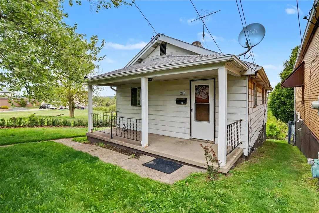 218 Vine Street, Homestead, PA 15120 - #1