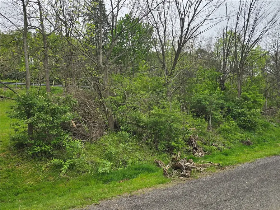 121-122 Bredin Ave, Lyndora, PA 16045 - #2