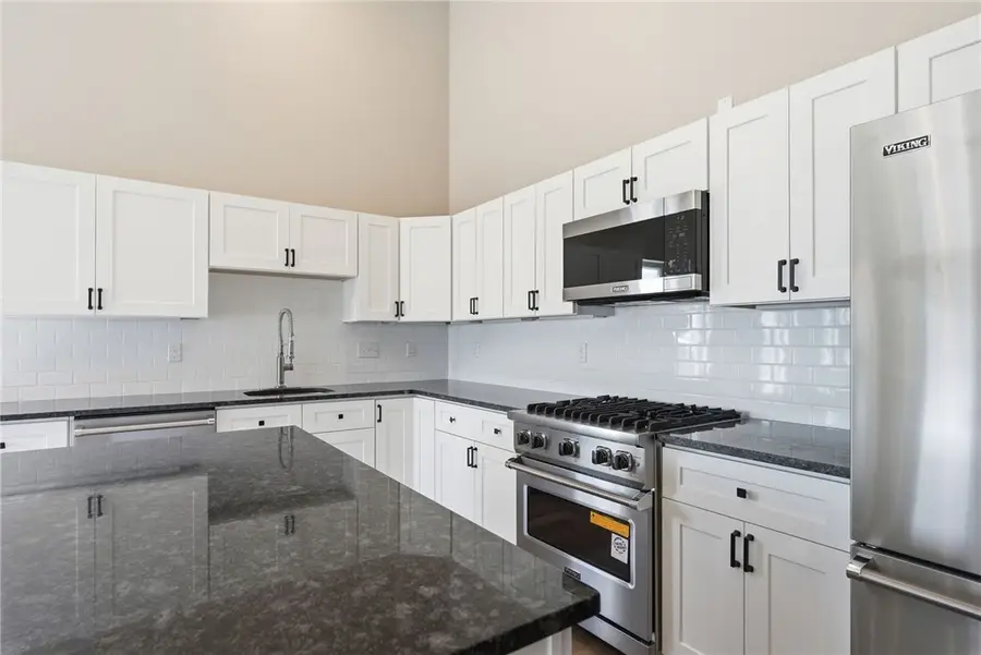 3809 Liberty Ave #403, Pittsburgh, PA 15201 - #2