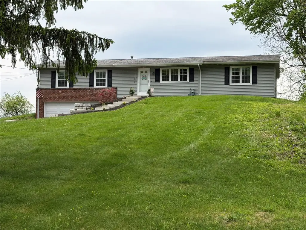 107 W Hillcrest Rd, Eighty Four, PA 15330 - #1