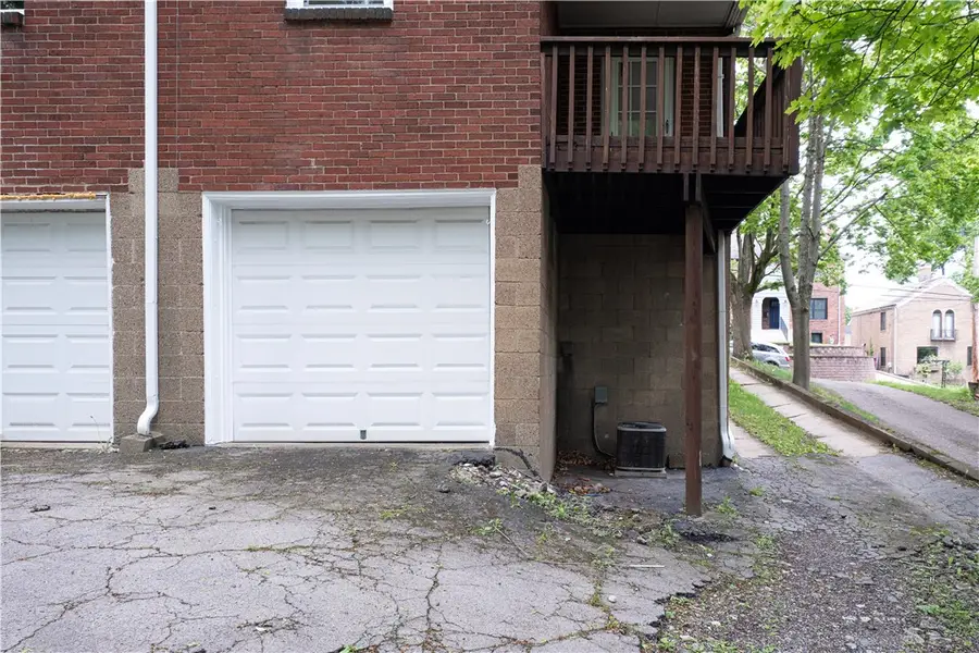 256 Academy Ave, Pittsburgh, PA 15228 - #2