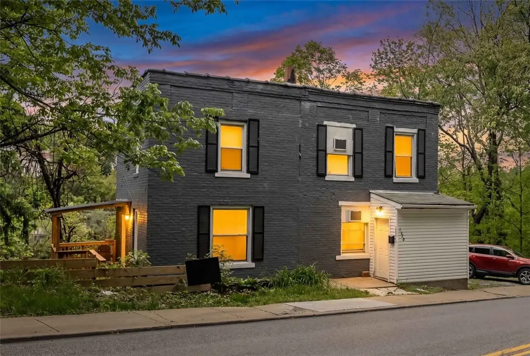 1320 Pioneer Ave, Pittsburgh, PA 15226 - #1
