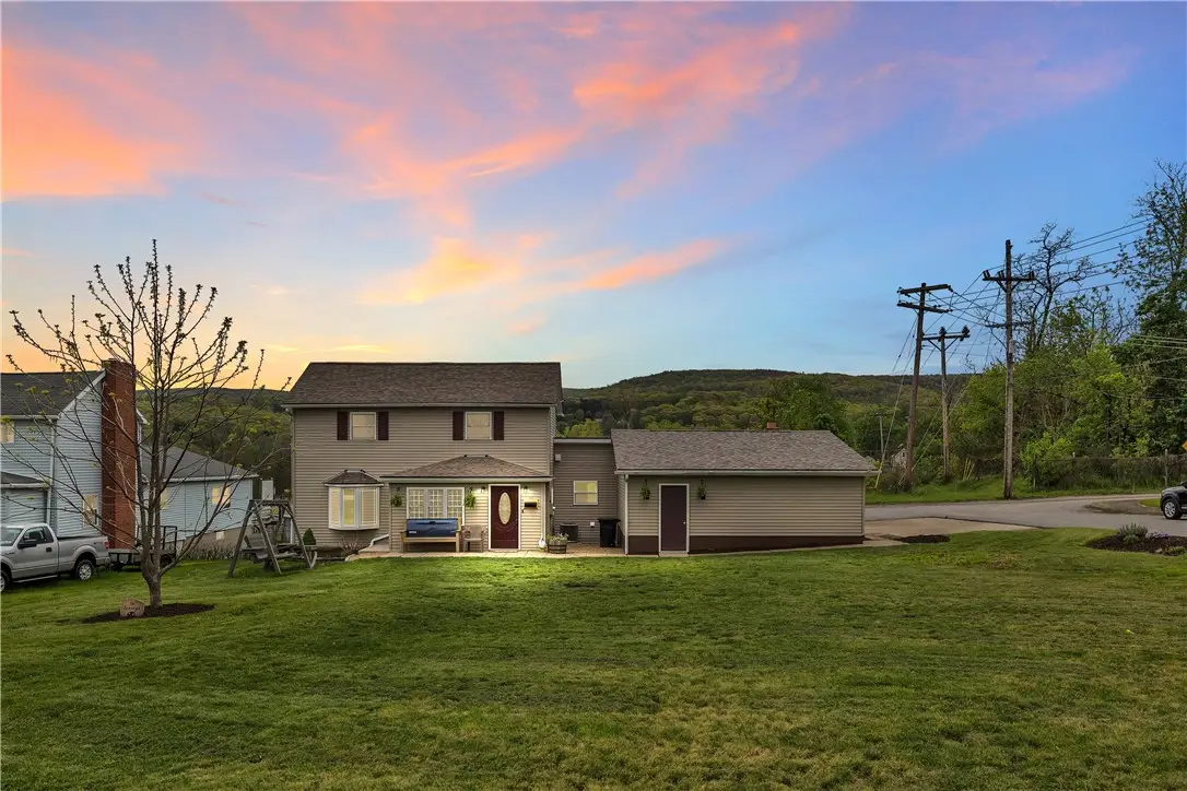 429 W 3rd St, Derry, PA 15627 - #1