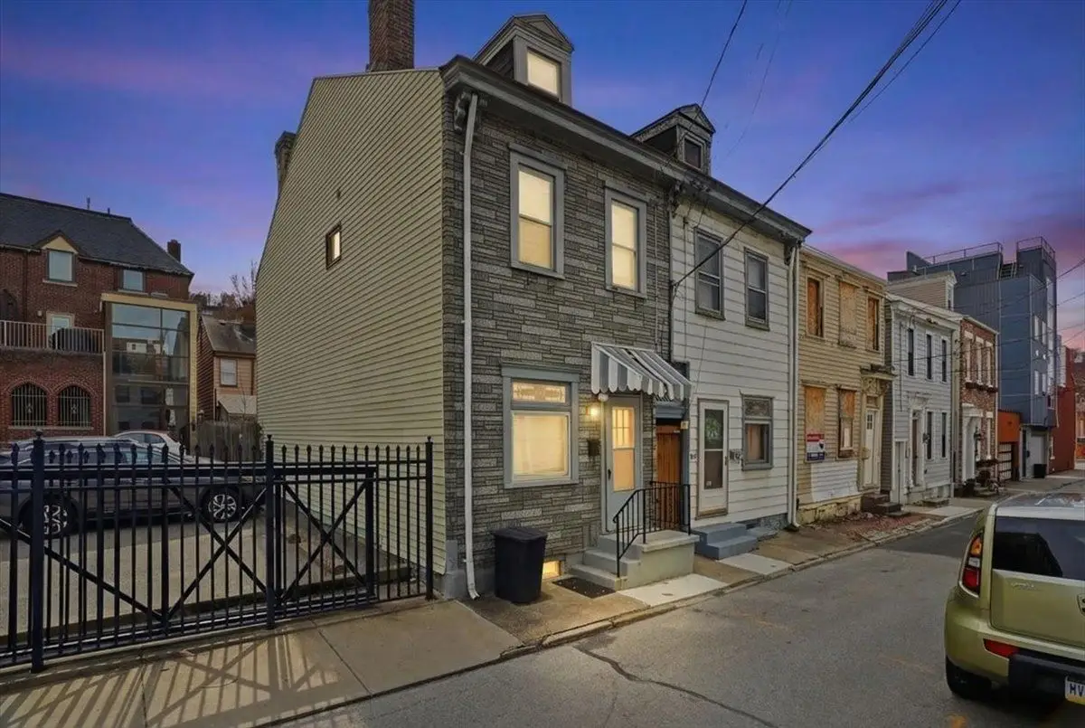 1816 Harcum Way, Pittsburgh, PA 15203 - #1
