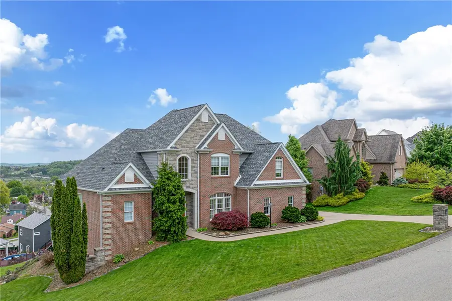 2301 Shamrock Ln, Canonsburg, PA 15317 - #2