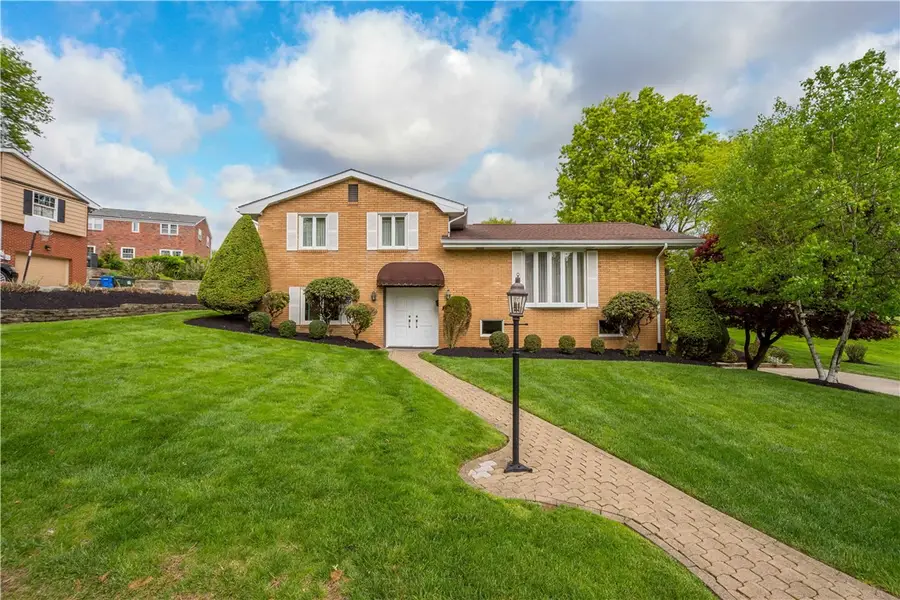 5330 Tomfran Dr, Pittsburgh, PA 15236 - #2