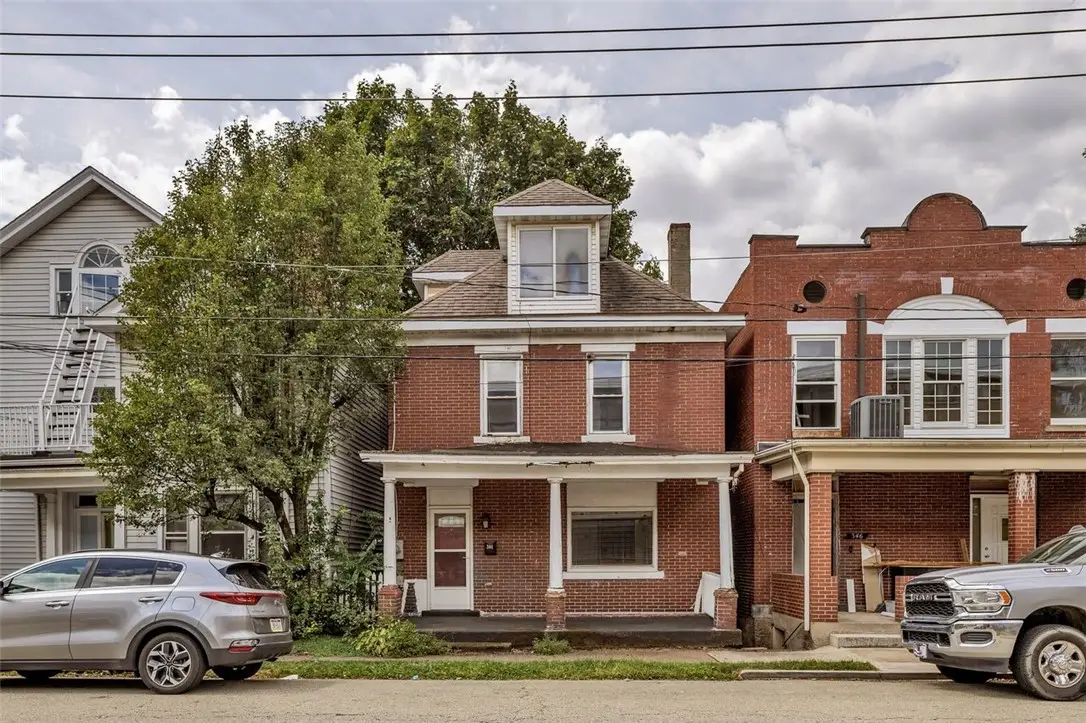 344 N Pennsylvania Ave, Greensburg, PA 15601 - #1