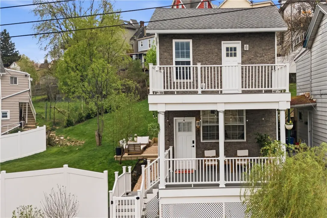 27 Natchez St, Pittsburgh, PA 15211 - #1