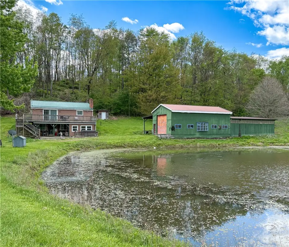401 Beefalo Rd, Ford City, PA 16226 - #1