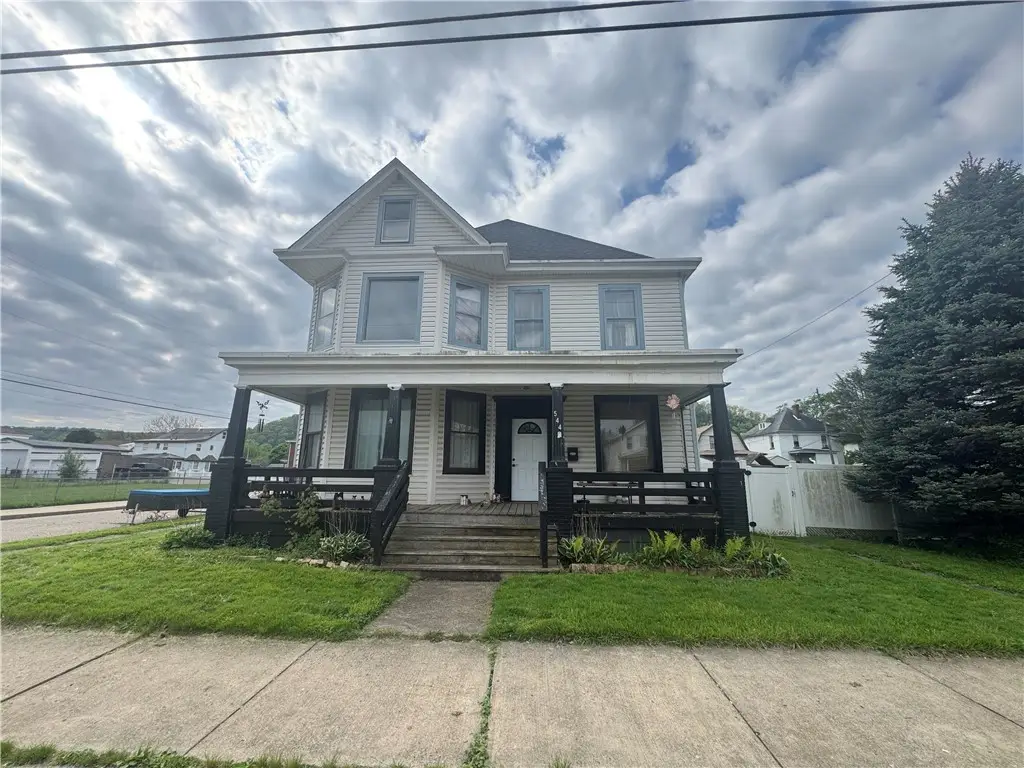 544 E 2nd Ave, Tarentum, PA 15084 - #1