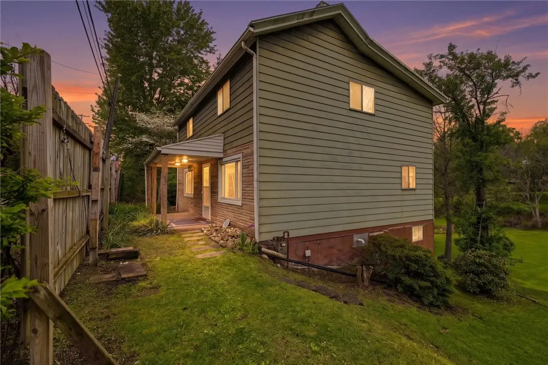 1058 Thompson Run Rd, West Mifflin, PA 15122 - #1