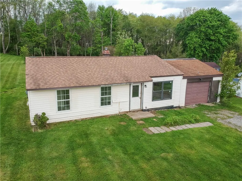 121 Sunflower Rd, Butler, PA 16001 - #1