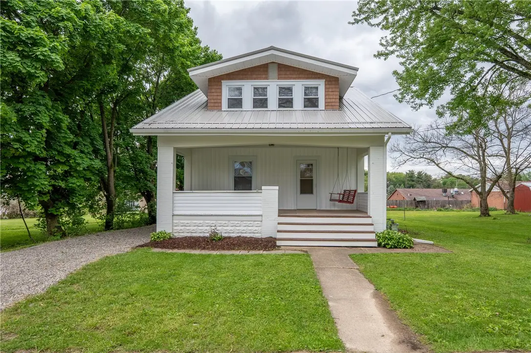 117 W Main St, New Alexandria, PA 15670 - #1