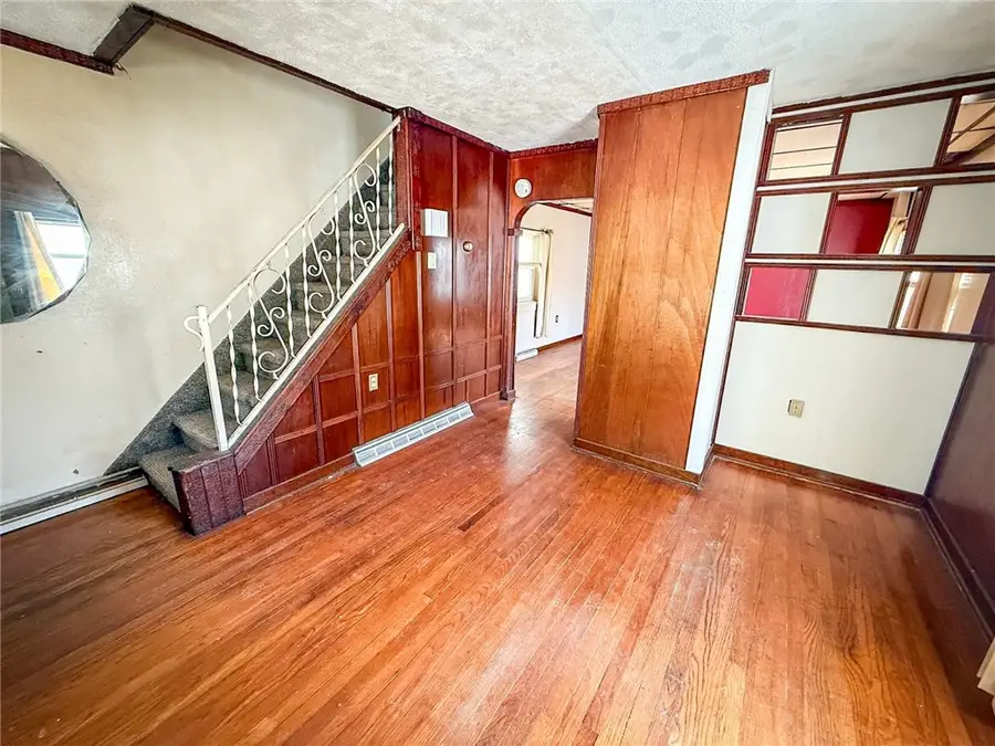 311 Wagner Ave, Butler, PA 16001 - #2