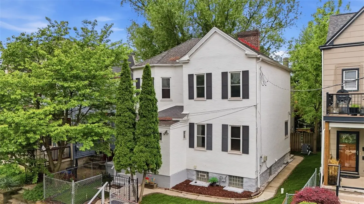 350 Spahr St, Pittsburgh, PA 15232 - #1